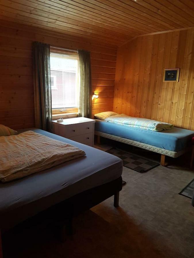 Nord-Lenangen Lyngsalpan Cruise Lodge - Rodtinden מראה חיצוני תמונה
